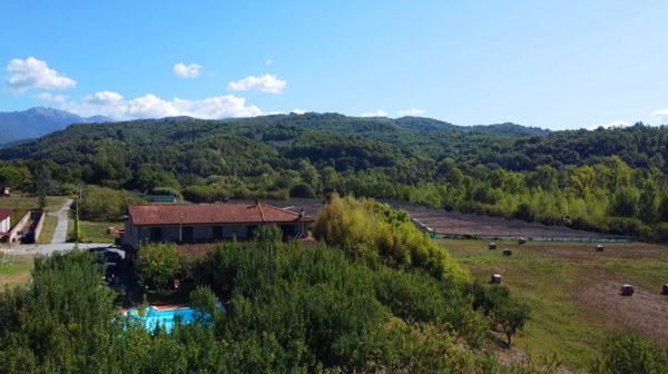 appartamento in vendita a Fivizzano in zona Equi Terme
