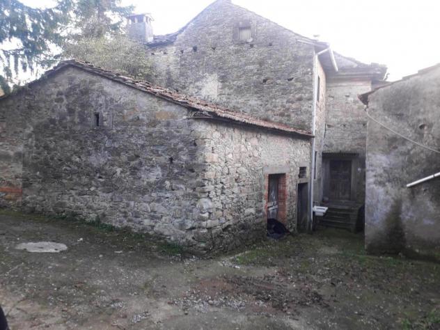 negozio in vendita a Fivizzano