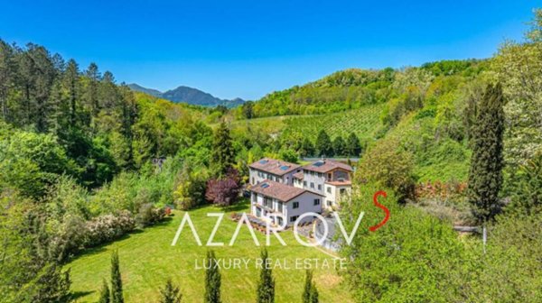 villa in vendita a Fivizzano in zona San Terenzo