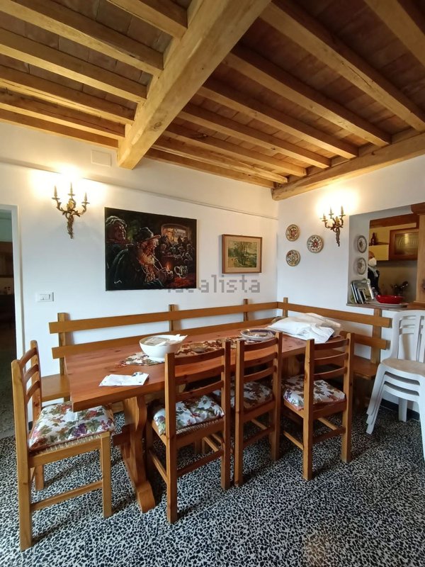 casa semindipendente in vendita a Fivizzano