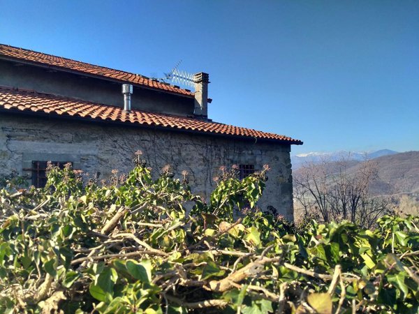 appartamento in vendita a Fivizzano in zona Fazzano