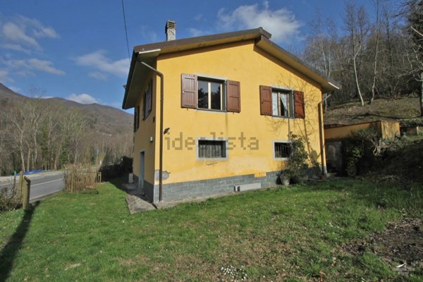 appartamento in vendita a Fivizzano in zona Verrucola