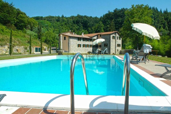 appartamento in vendita a Fivizzano in zona Ceserano
