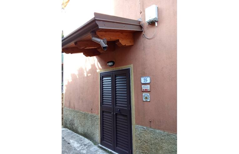 casa indipendente in vendita a Fivizzano in zona Vinca