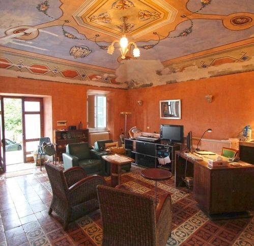 casa indipendente in vendita a Fivizzano