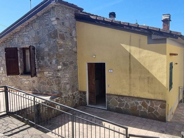 appartamento in vendita a Fivizzano