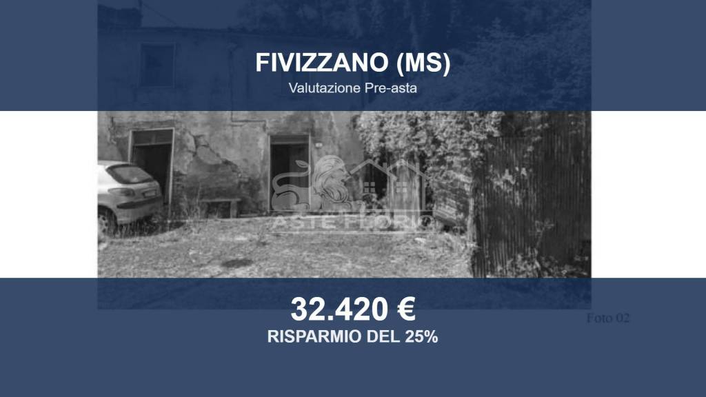 casa indipendente in vendita a Fivizzano in zona Cortila