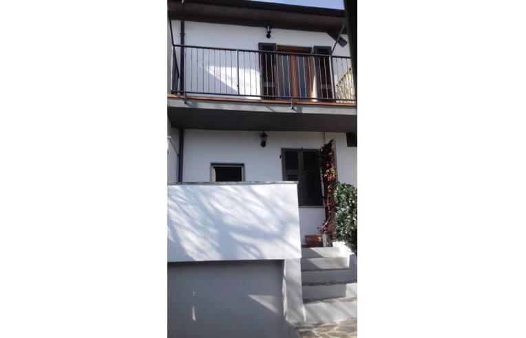 casa indipendente in vendita a Fivizzano