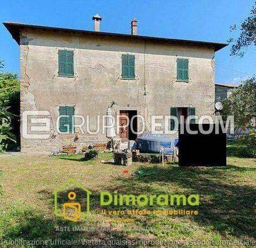 appartamento in vendita a Fivizzano in zona Equi Terme