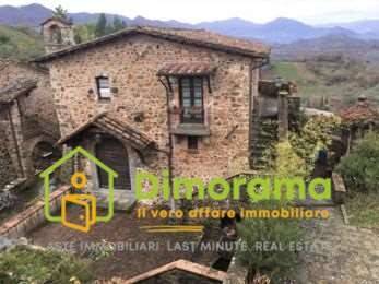 appartamento in vendita a Fivizzano in zona San Terenzo