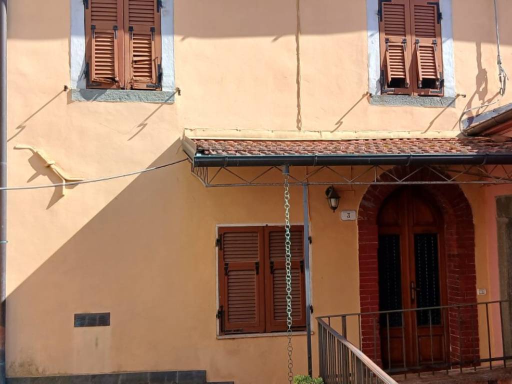 appartamento in vendita a Fivizzano in zona Agnino