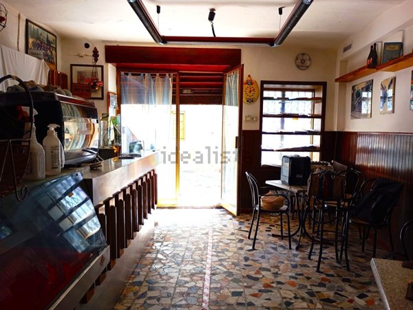 locale commerciale in vendita a Fivizzano