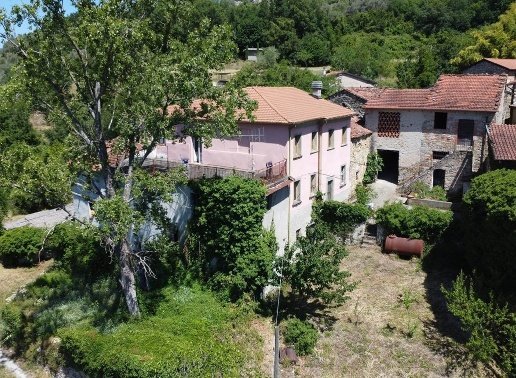 pentavano in vendita a Fivizzano