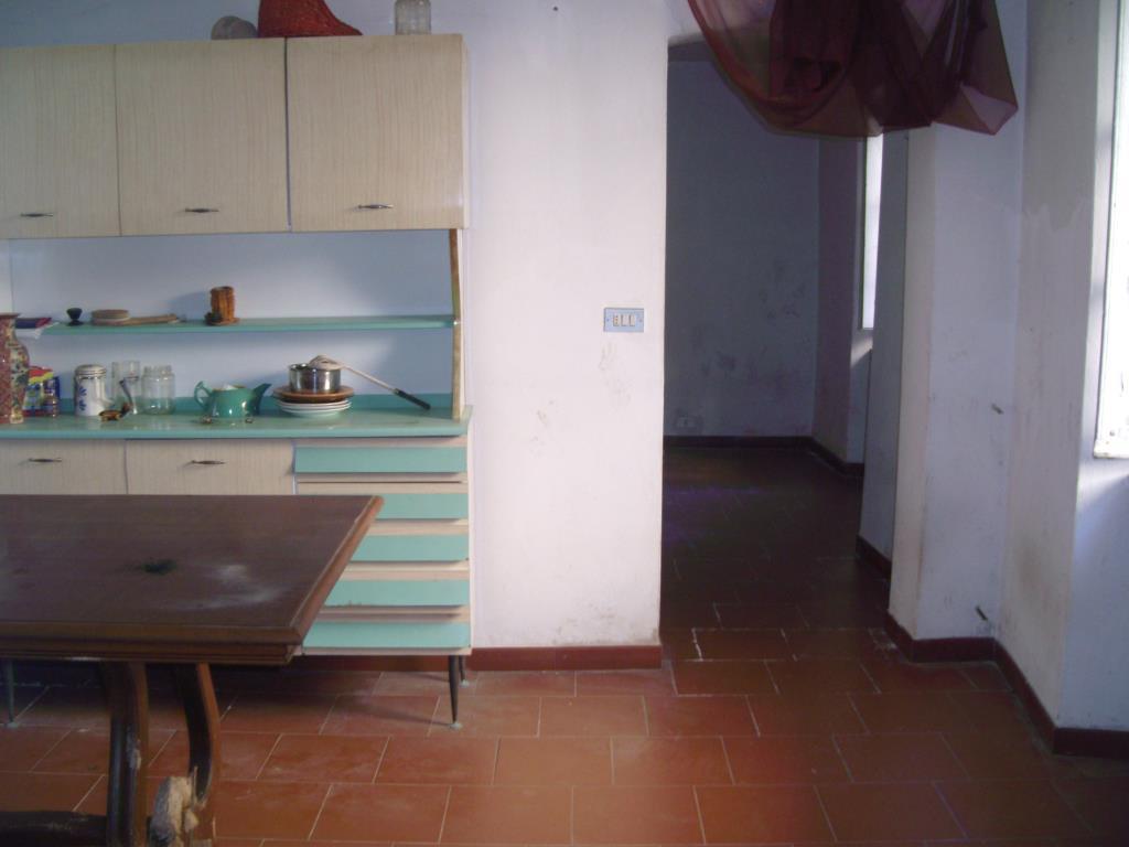 intera palazzina in vendita a Fivizzano