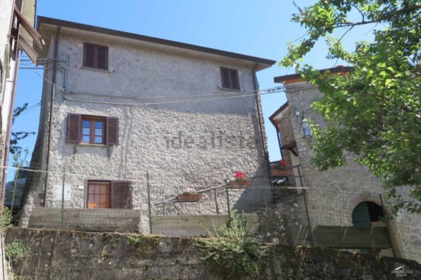appartamento in vendita a Fosdinovo