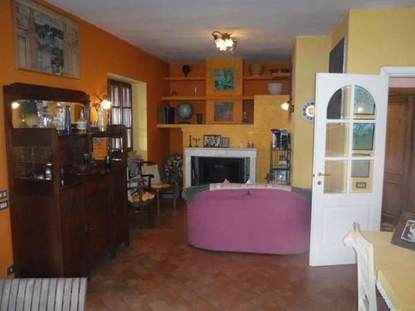 casa indipendente in vendita a Fosdinovo