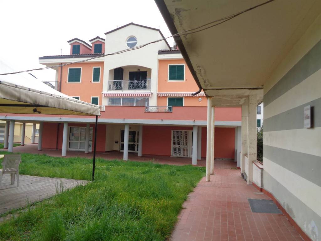 appartamento in vendita a Fosdinovo in zona Caniparola