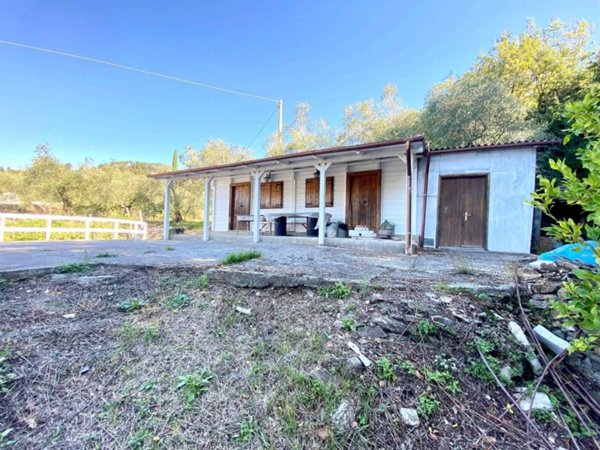 terreno agricolo in vendita a Fosdinovo