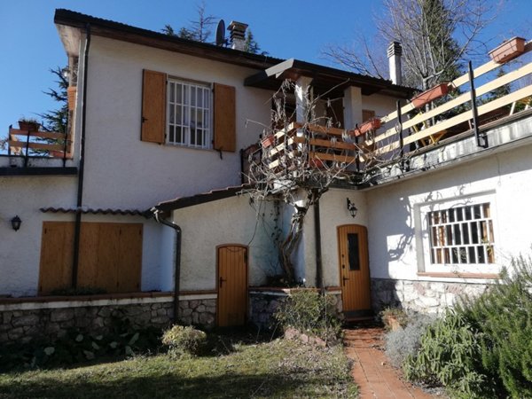 casa indipendente in vendita a Fosdinovo