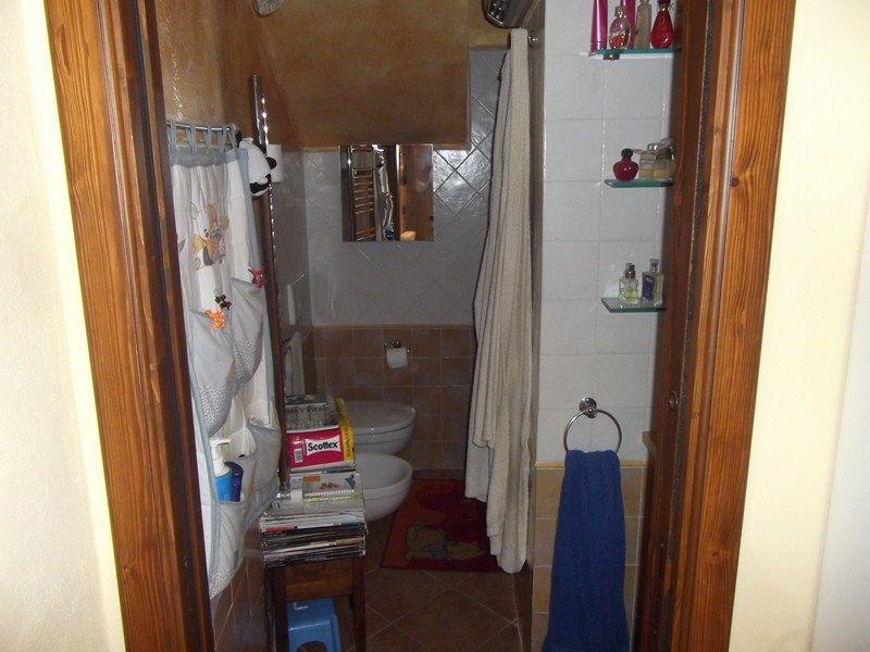 appartamento in vendita a Fosdinovo in zona Giucano