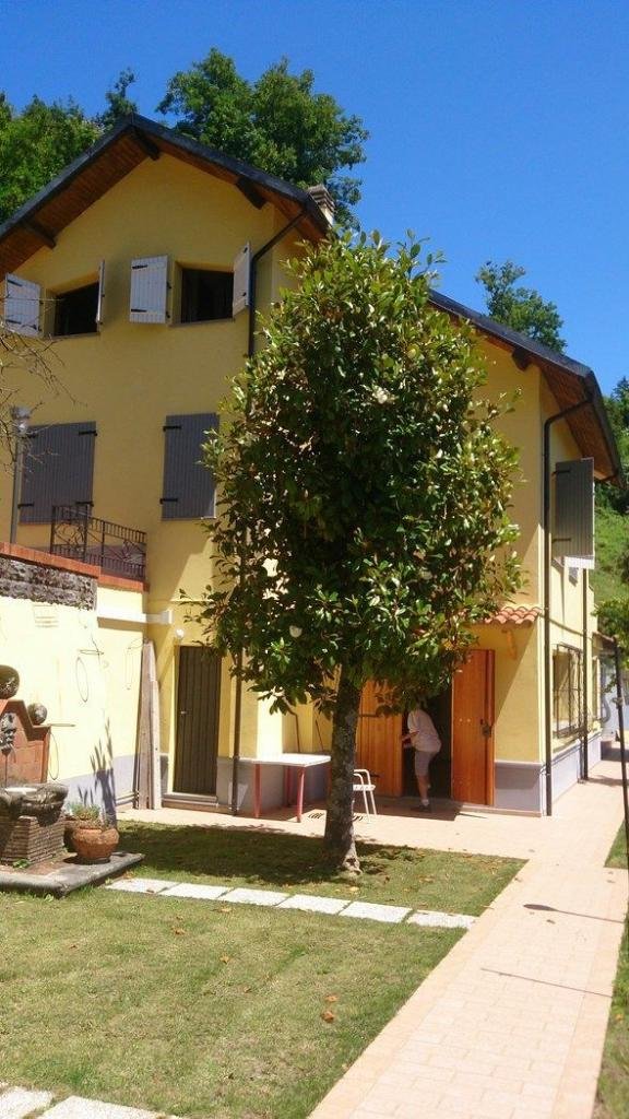 casa indipendente in vendita a Fosdinovo