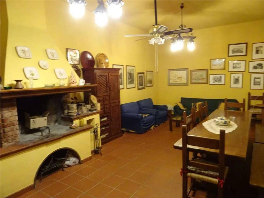 casa indipendente in vendita a Fosdinovo