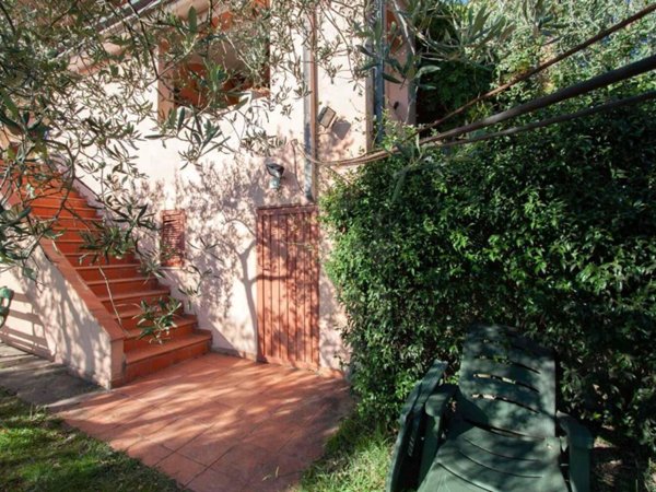 casa indipendente in vendita a Fosdinovo