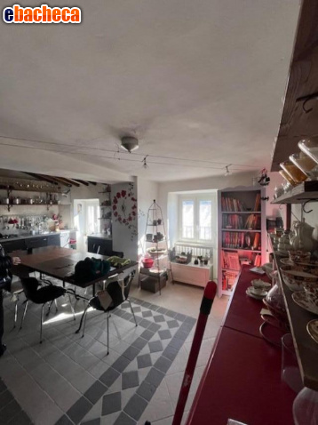 casa indipendente in vendita a Fosdinovo