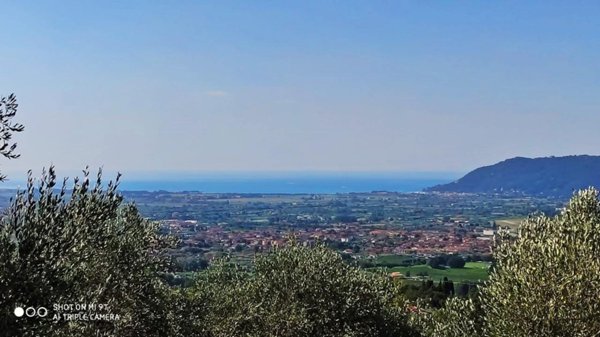 appartamento in vendita a Fosdinovo