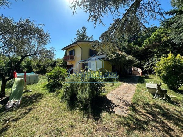 casa indipendente in vendita a Fosdinovo