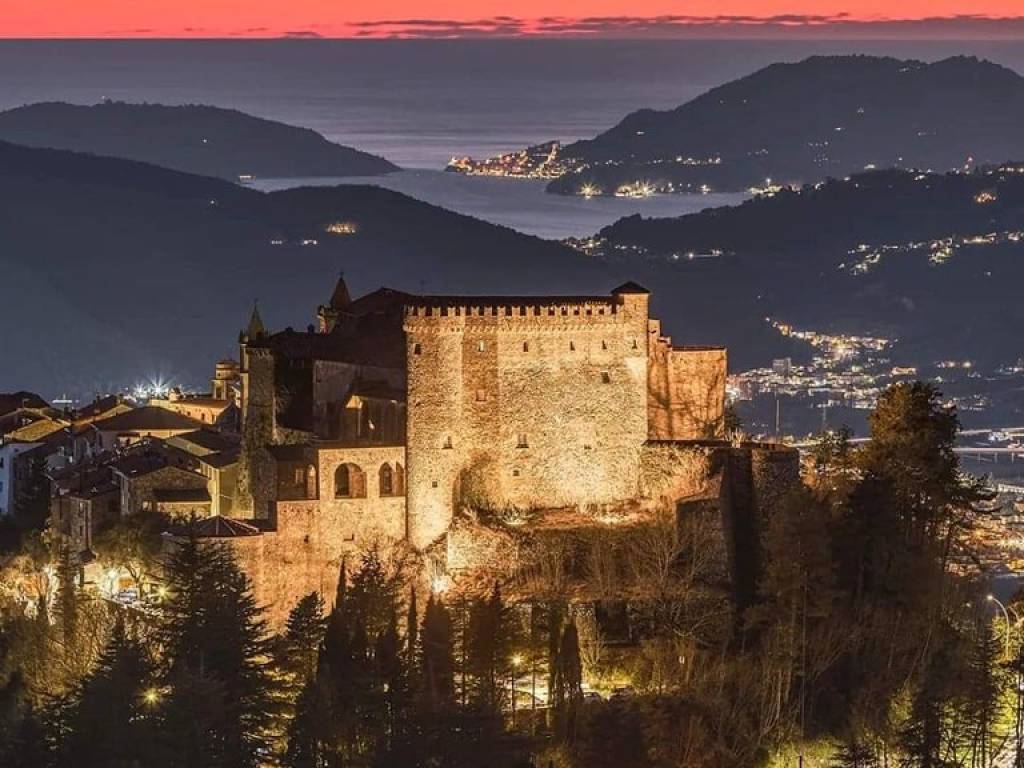 appartamento in vendita a Fosdinovo