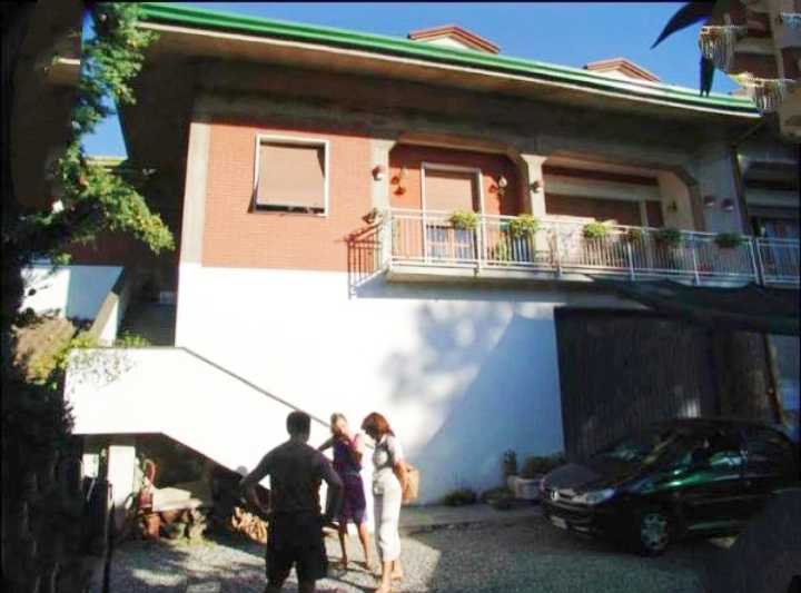 casa semindipendente in vendita a Fosdinovo in zona Caniparola