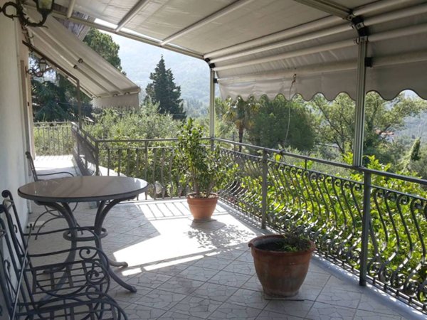 casa indipendente in vendita a Fosdinovo