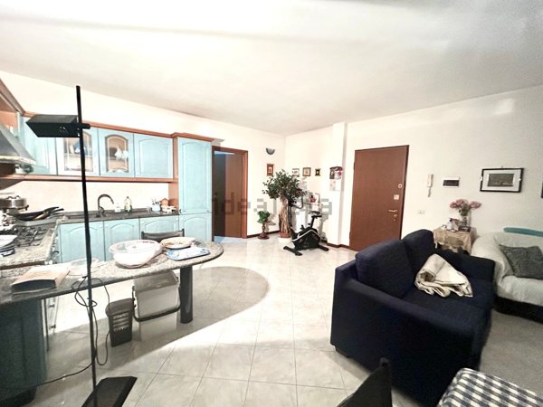appartamento in vendita a Fosdinovo in zona Caniparola
