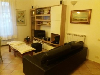 appartamento in vendita a Fosdinovo in zona Caniparola