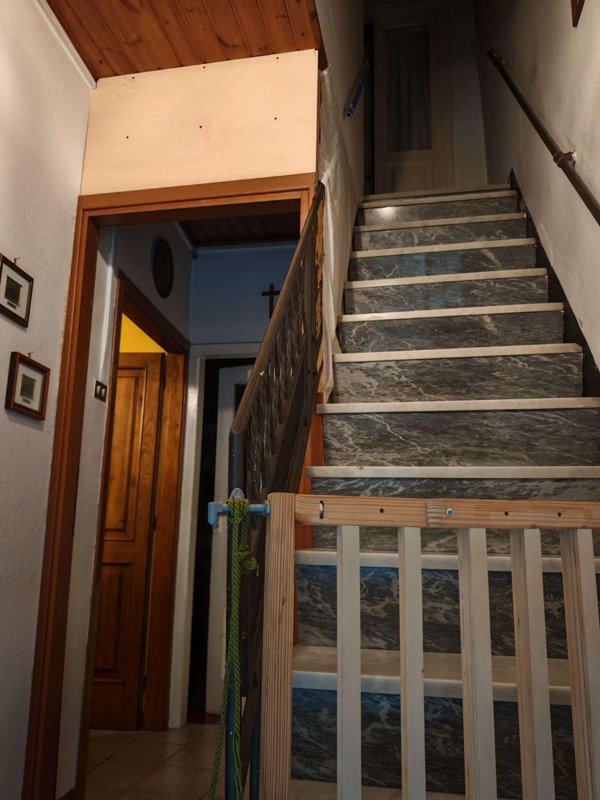 intera palazzina in vendita a Fosdinovo in zona Tendola