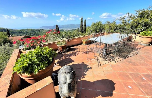 casa indipendente in vendita a Fosdinovo