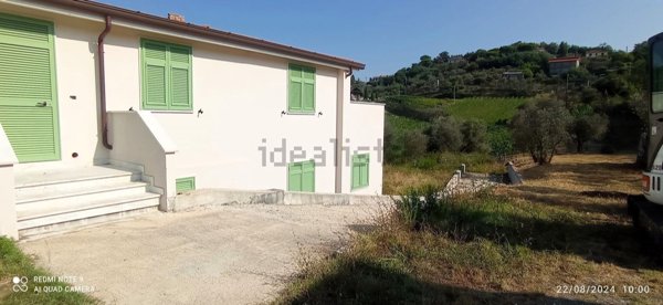 appartamento in vendita a Fosdinovo