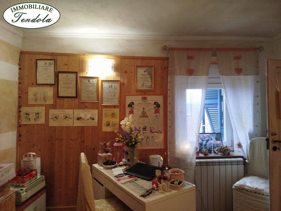 casa indipendente in vendita a Fosdinovo in zona Tendola