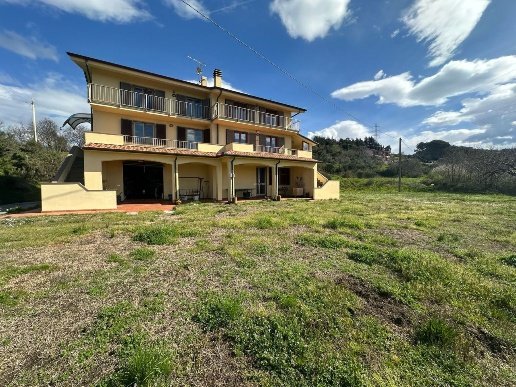 casa indipendente in vendita a Fosdinovo