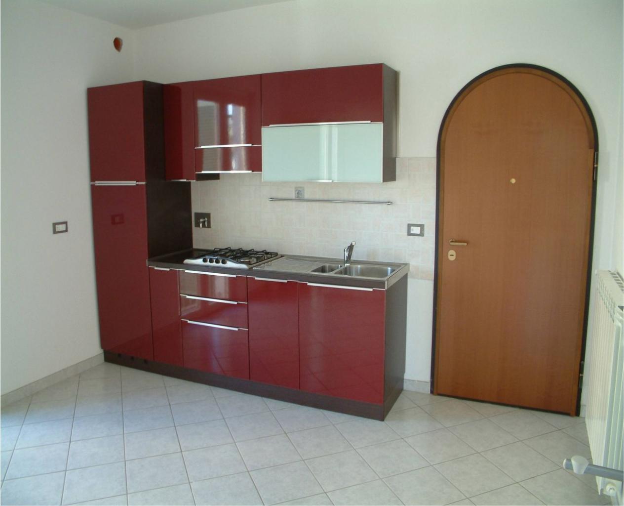 appartamento in vendita a Fosdinovo in zona Caniparola