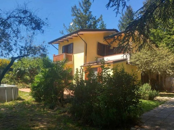 casa indipendente in vendita a Fosdinovo
