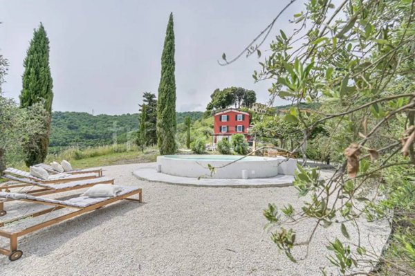 casa indipendente in vendita a Fosdinovo in zona Carignano