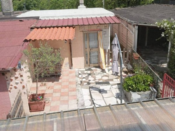 casa indipendente in vendita a Fosdinovo in zona Caniparola
