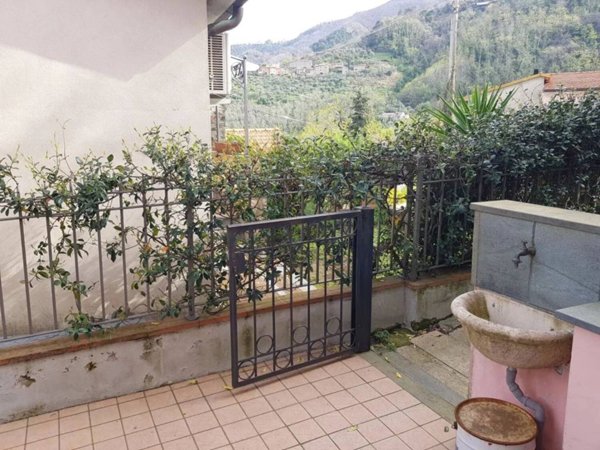 appartamento in vendita a Fosdinovo
