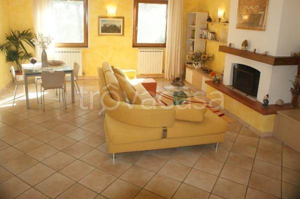 casa indipendente in vendita a Fosdinovo