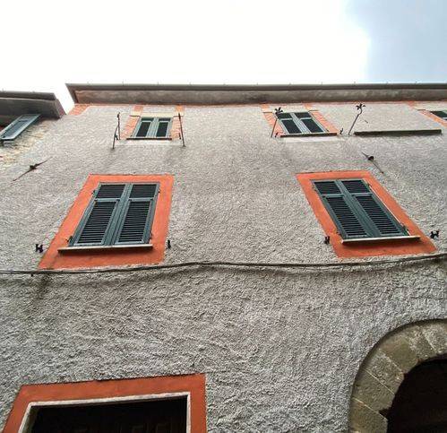 appartamento in vendita a Fosdinovo in zona Tendola