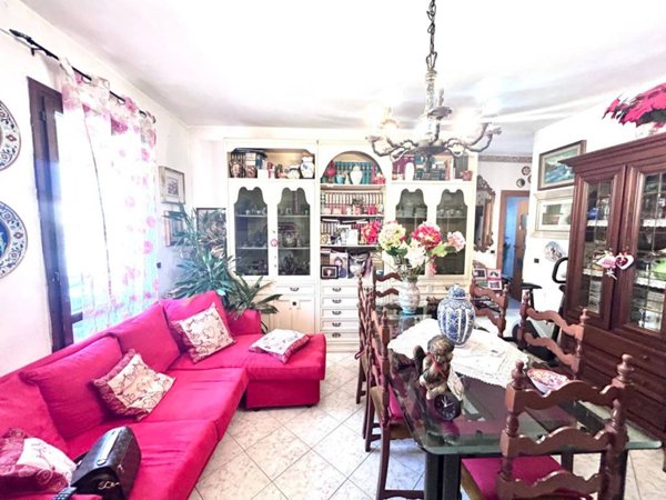 casa indipendente in vendita a Fosdinovo in zona Caniparola