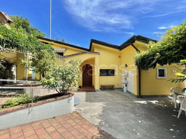 casa indipendente in vendita a Fosdinovo