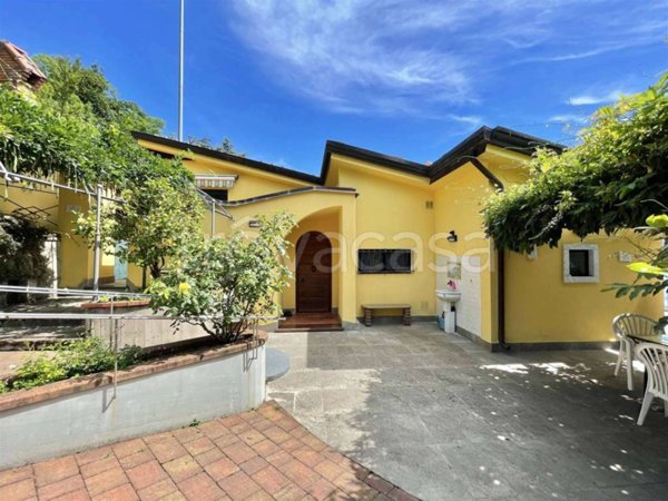 casa indipendente in vendita a Fosdinovo